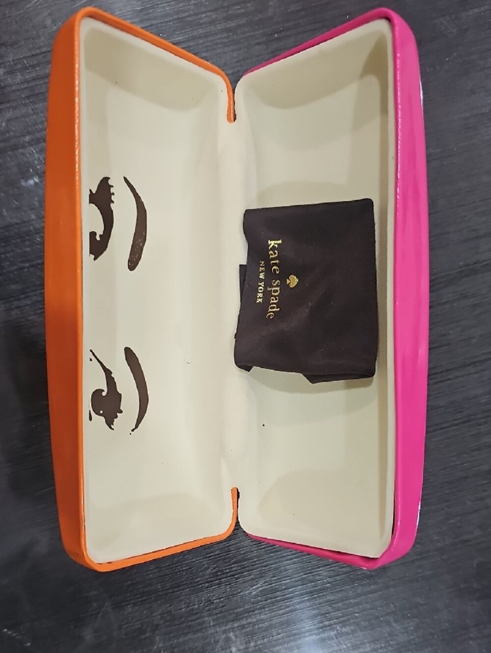 kate spade Glitter Pink Cat Eye Sunglasses with Hot Pink Case - Picture 11 of 12